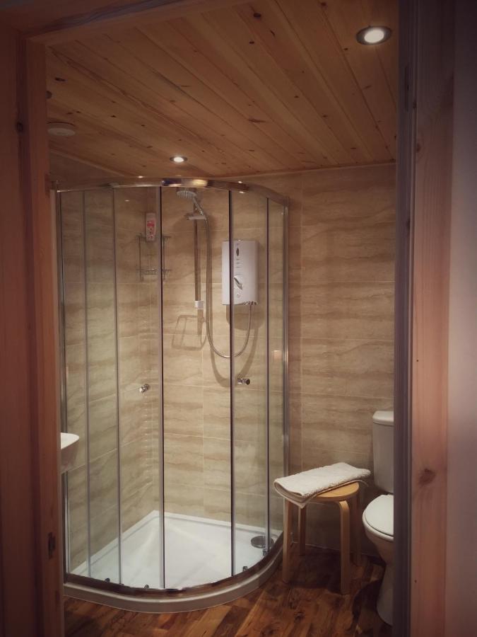 Hill Cottage Cabins ฟอร์ตออกัสตัส ภายนอก รูปภาพ