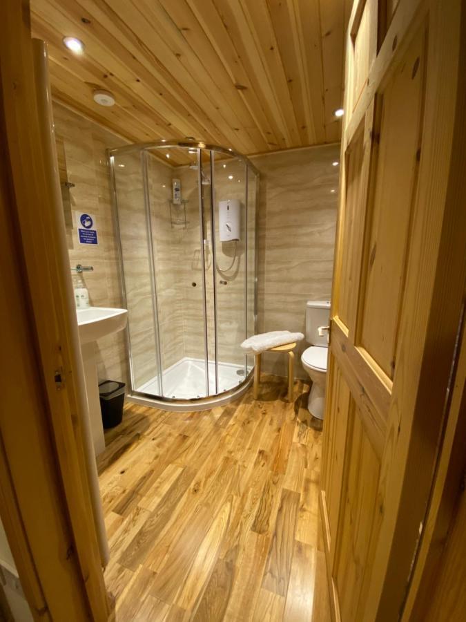 Hill Cottage Cabins ฟอร์ตออกัสตัส ภายนอก รูปภาพ
